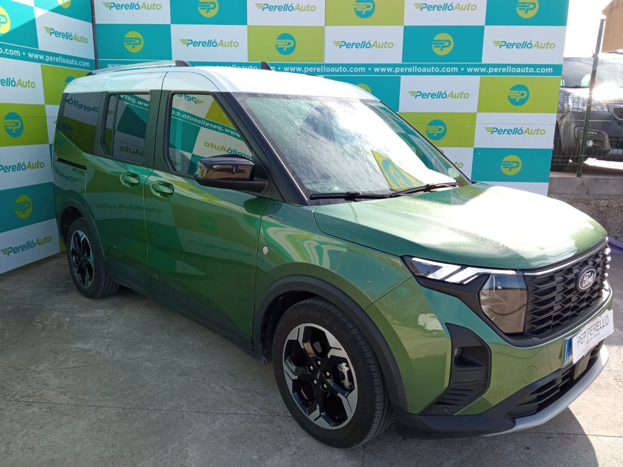 Foto Ford Tourneo Courier 2