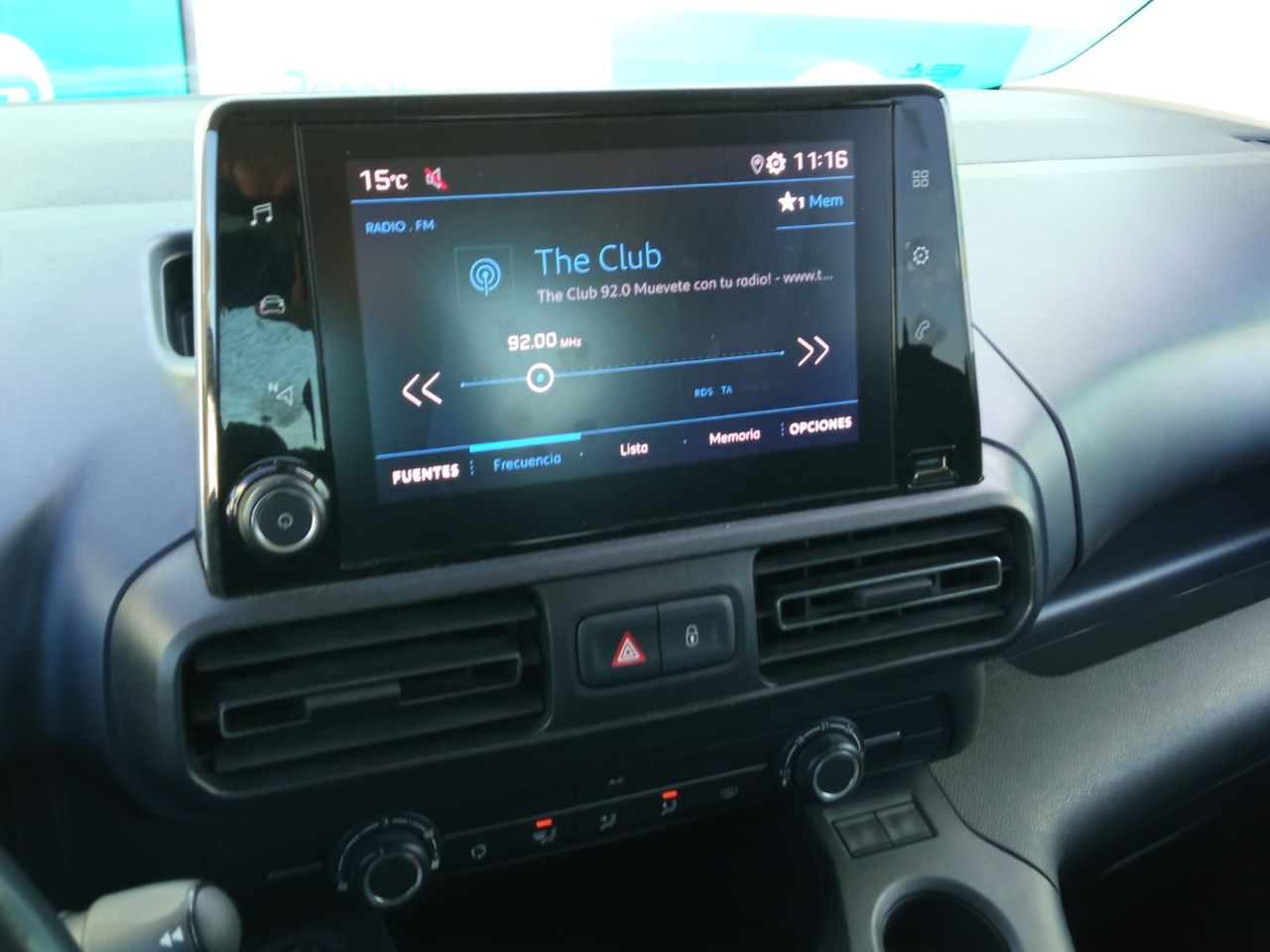 Foto Peugeot Rifter 7