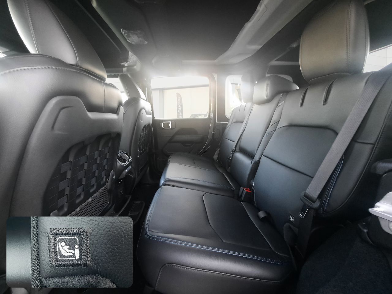Foto Jeep Wrangler 10