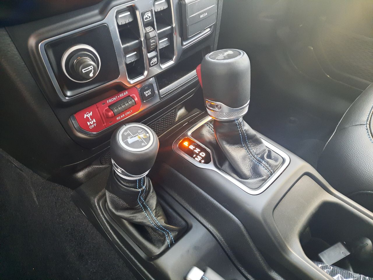 Foto Jeep Wrangler 35