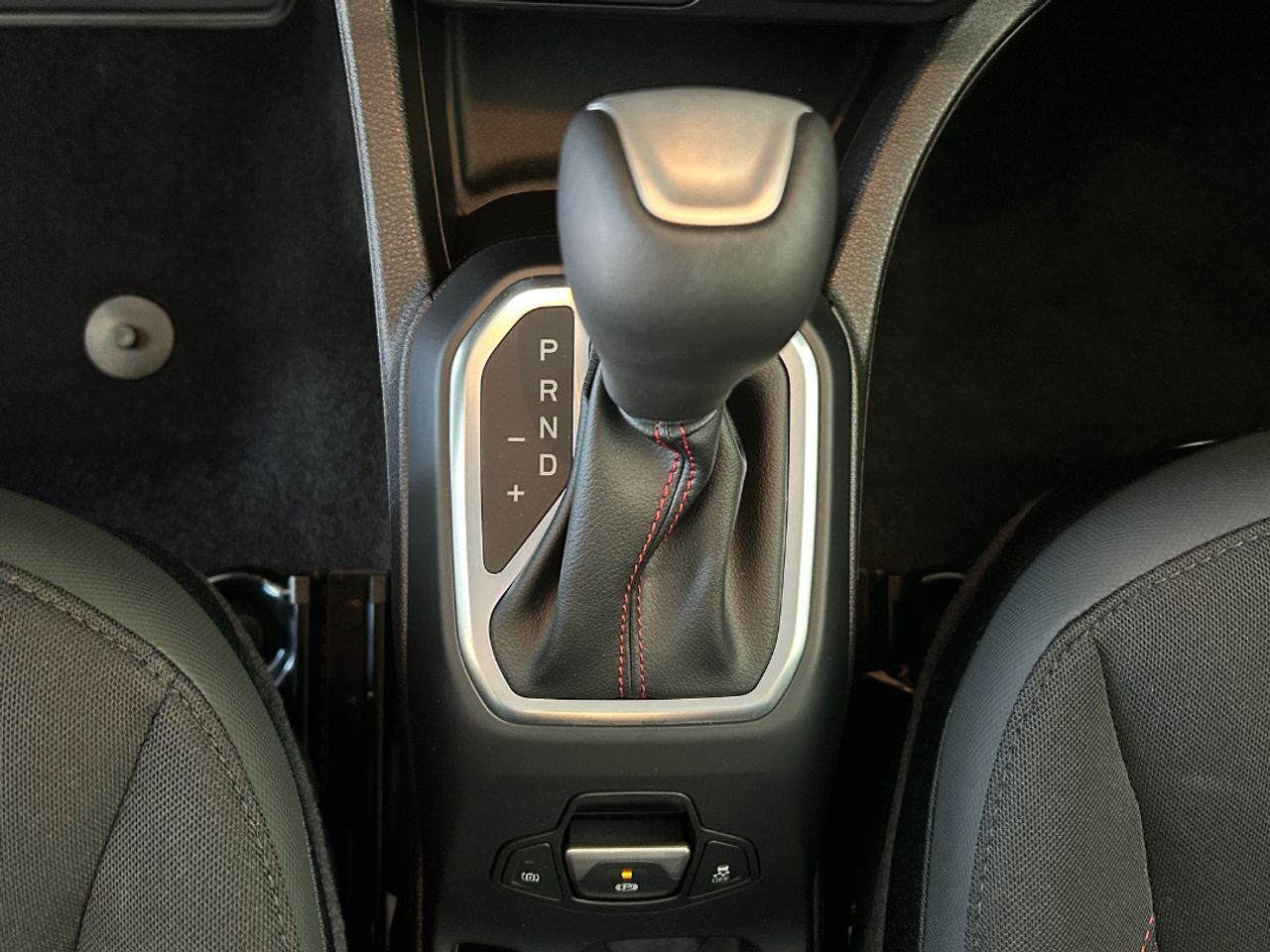 Foto Jeep Renegade 26