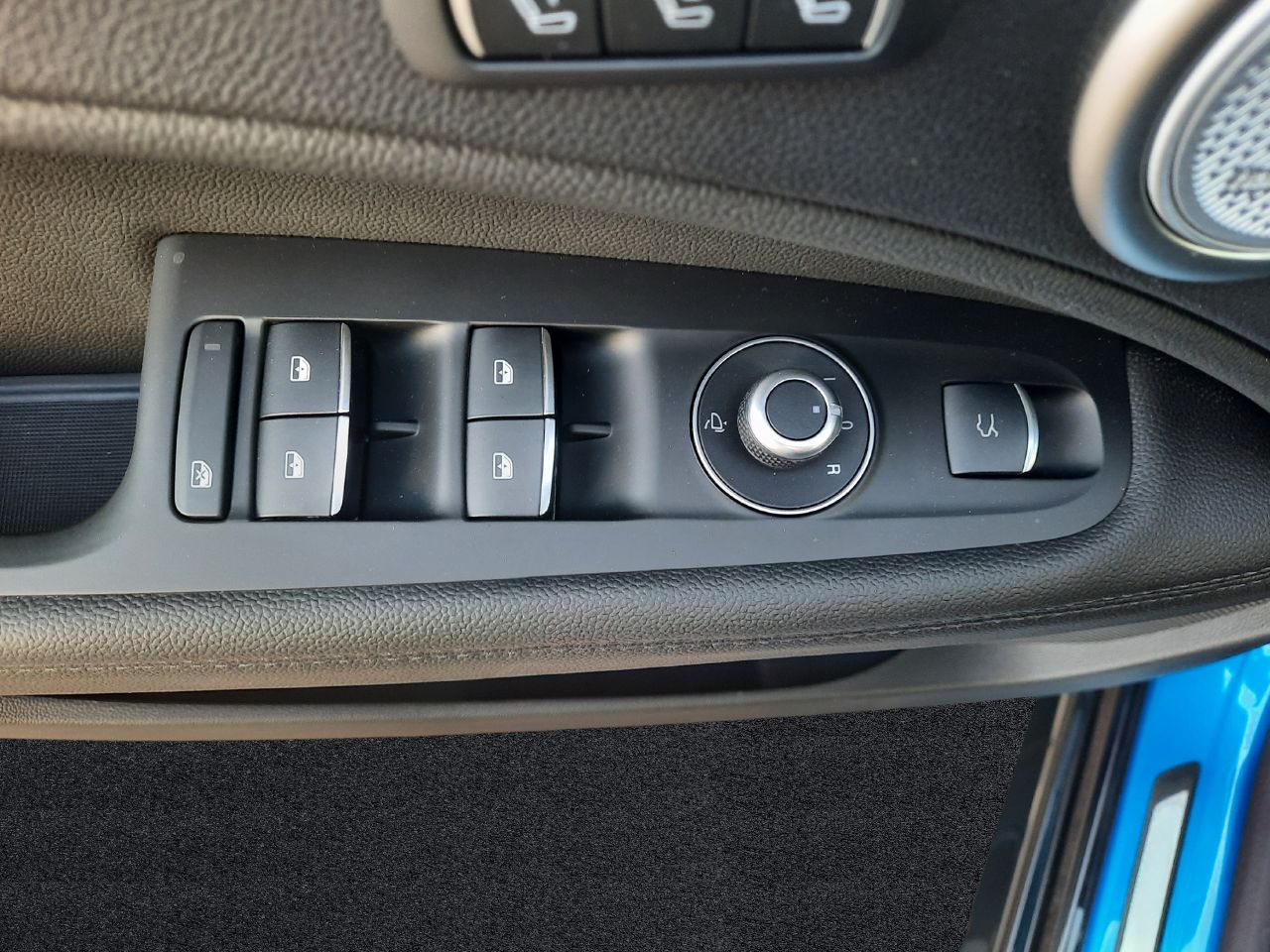 Foto Alfa Romeo Stelvio 17