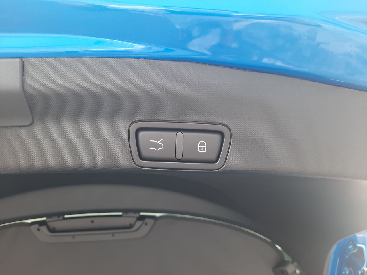 Foto Alfa Romeo Stelvio 38