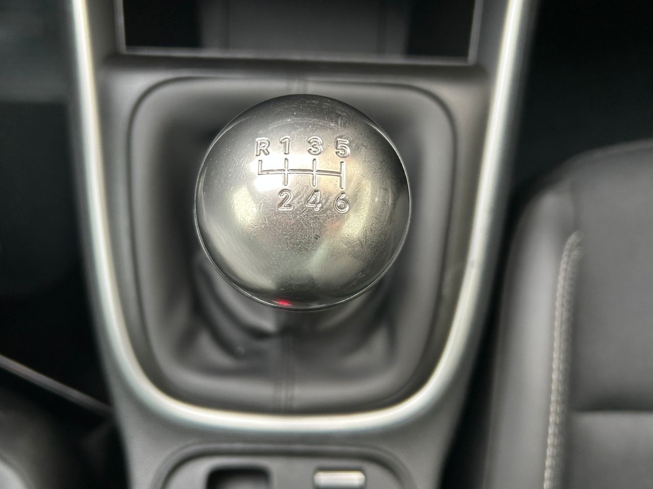 Foto Jeep Avenger 32