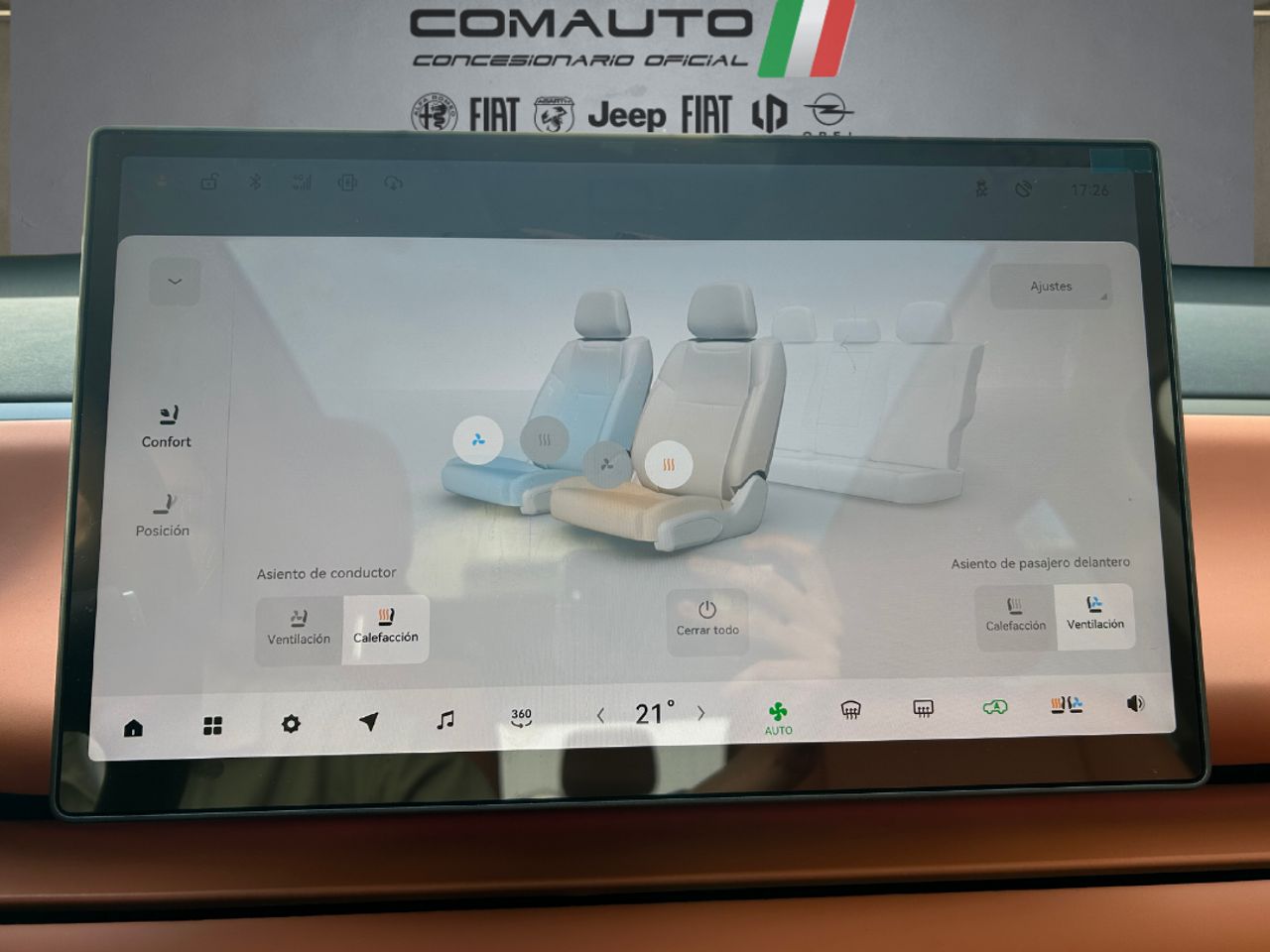 Foto Leapmotor C10 27