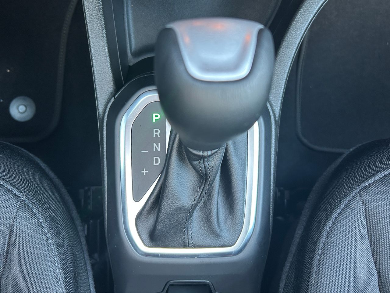 Foto Jeep Renegade 28