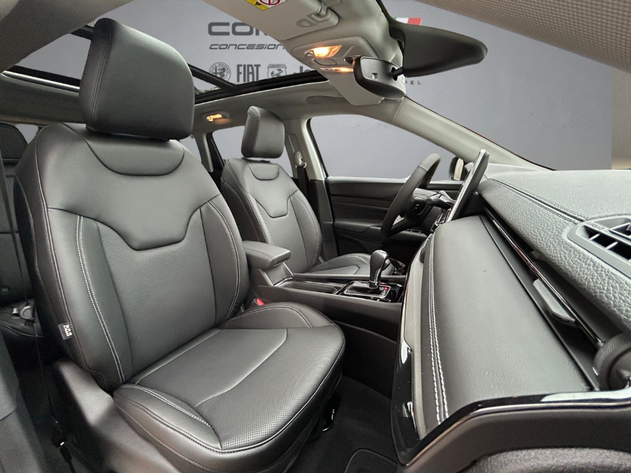 Foto Jeep Compass 12