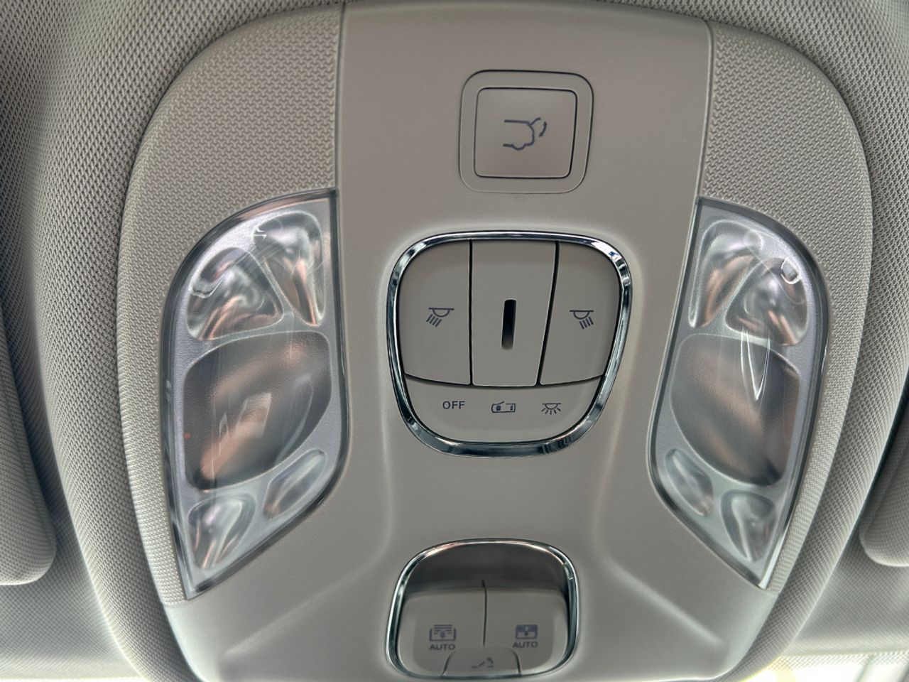Foto Jeep Compass 30