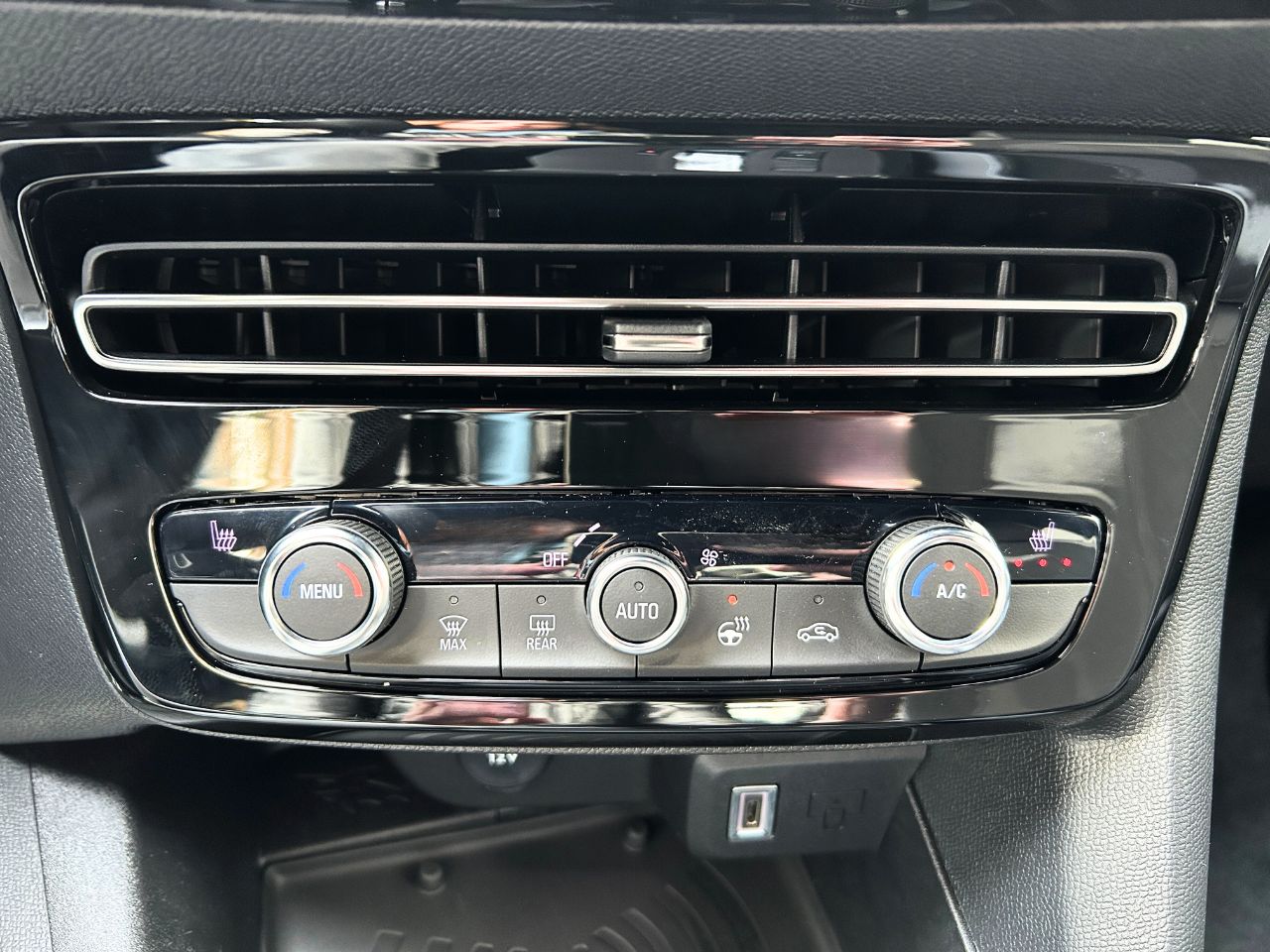Foto Opel Mokka 31