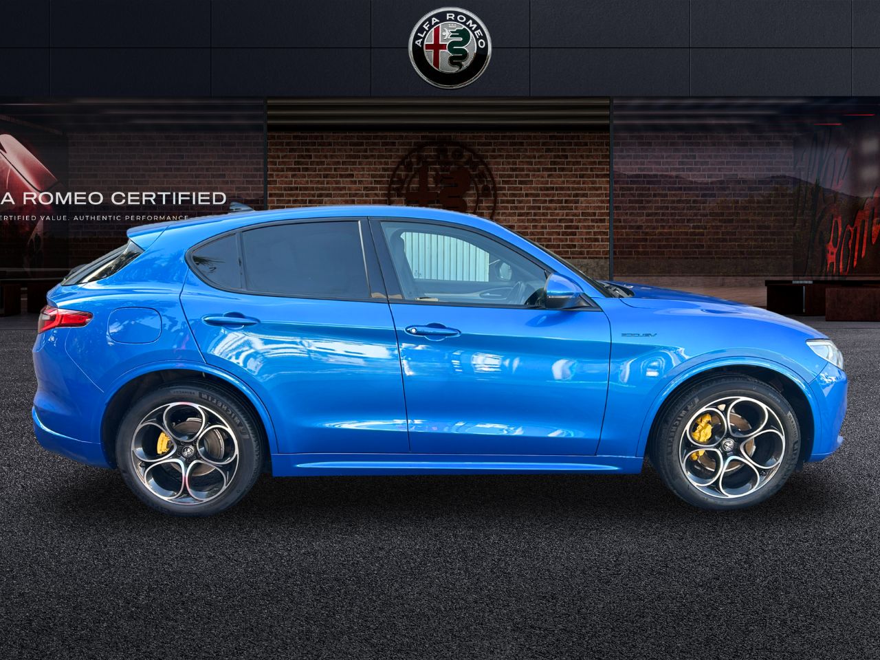 Foto Alfa Romeo Stelvio 4