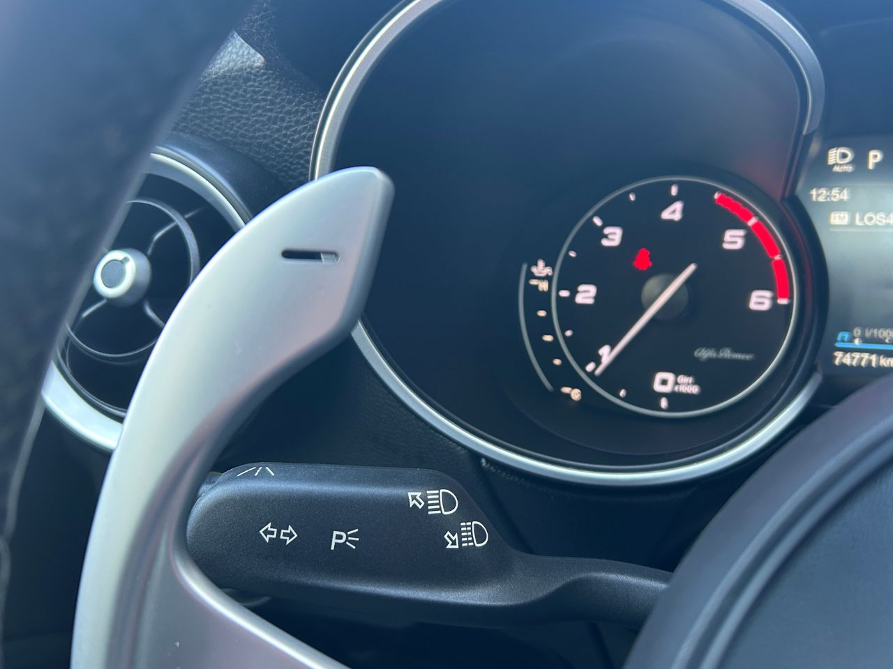 Foto Alfa Romeo Stelvio 28