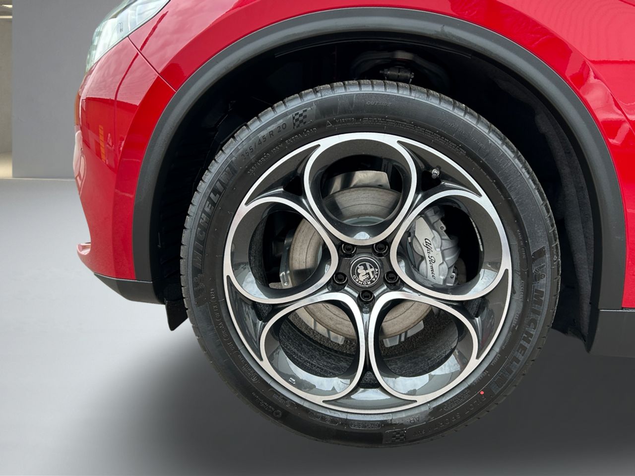 Foto Alfa Romeo Stelvio 13