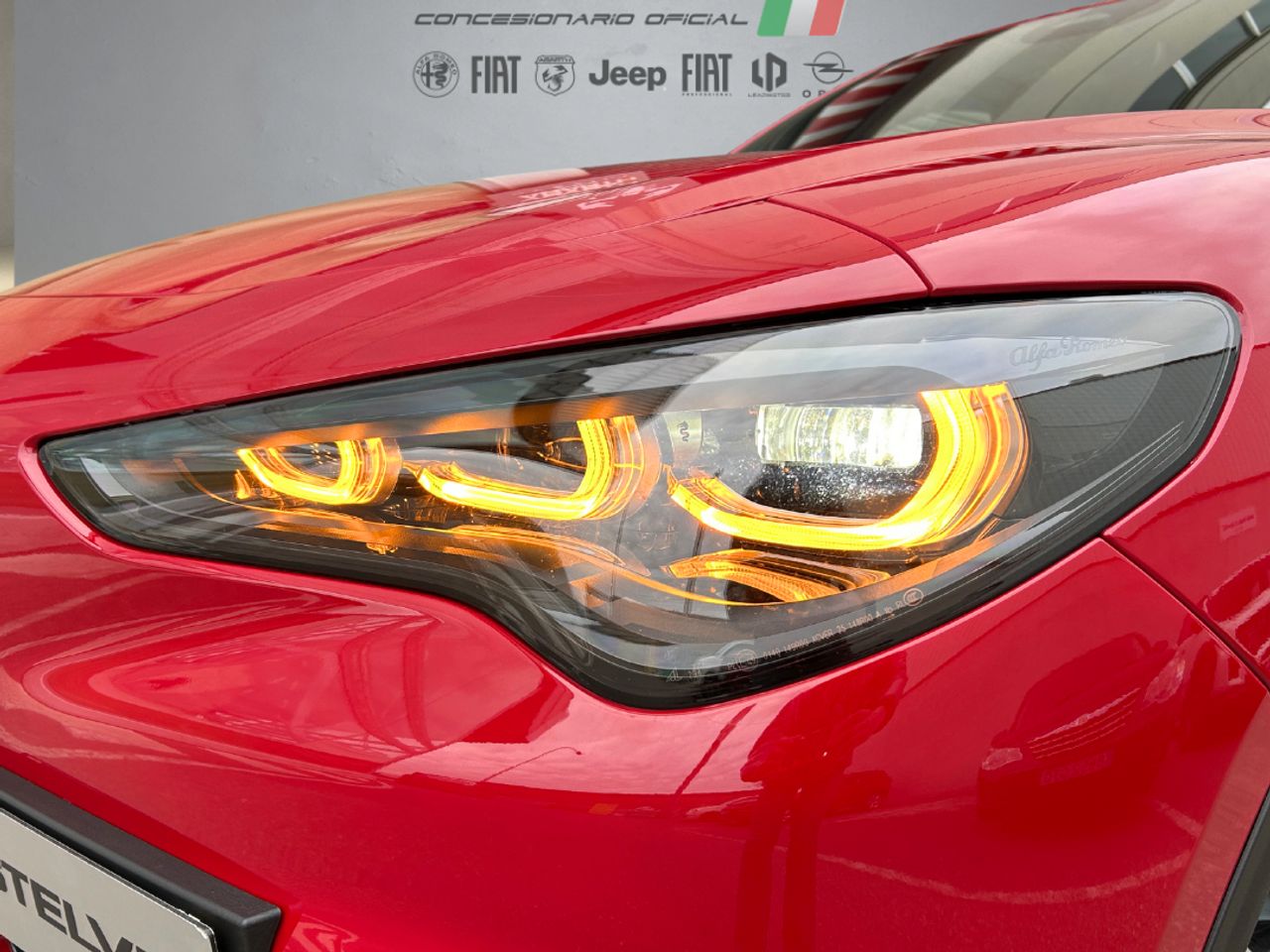 Foto Alfa Romeo Stelvio 14