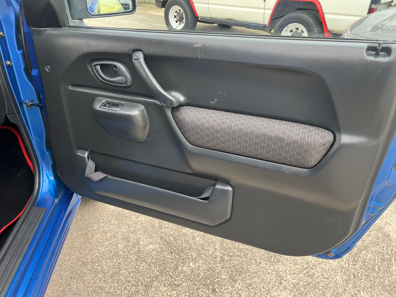 Foto Suzuki Jimny 13