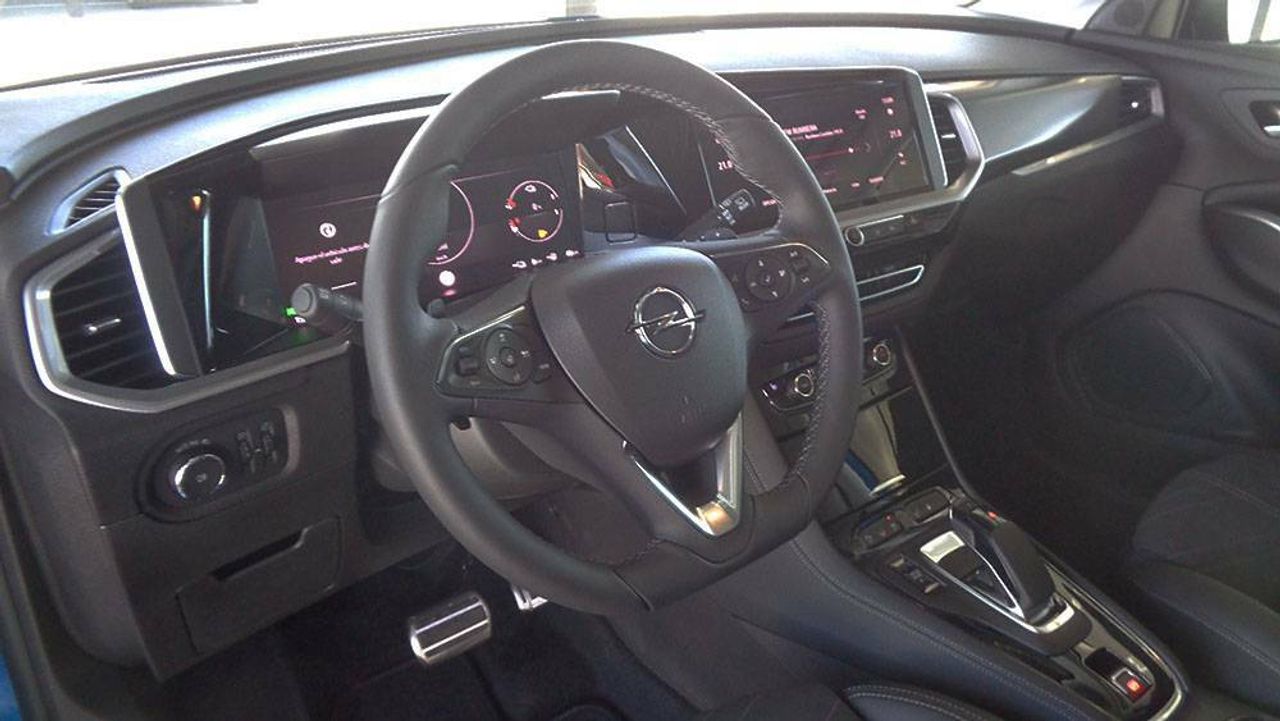 Foto Opel Grandland X 14
