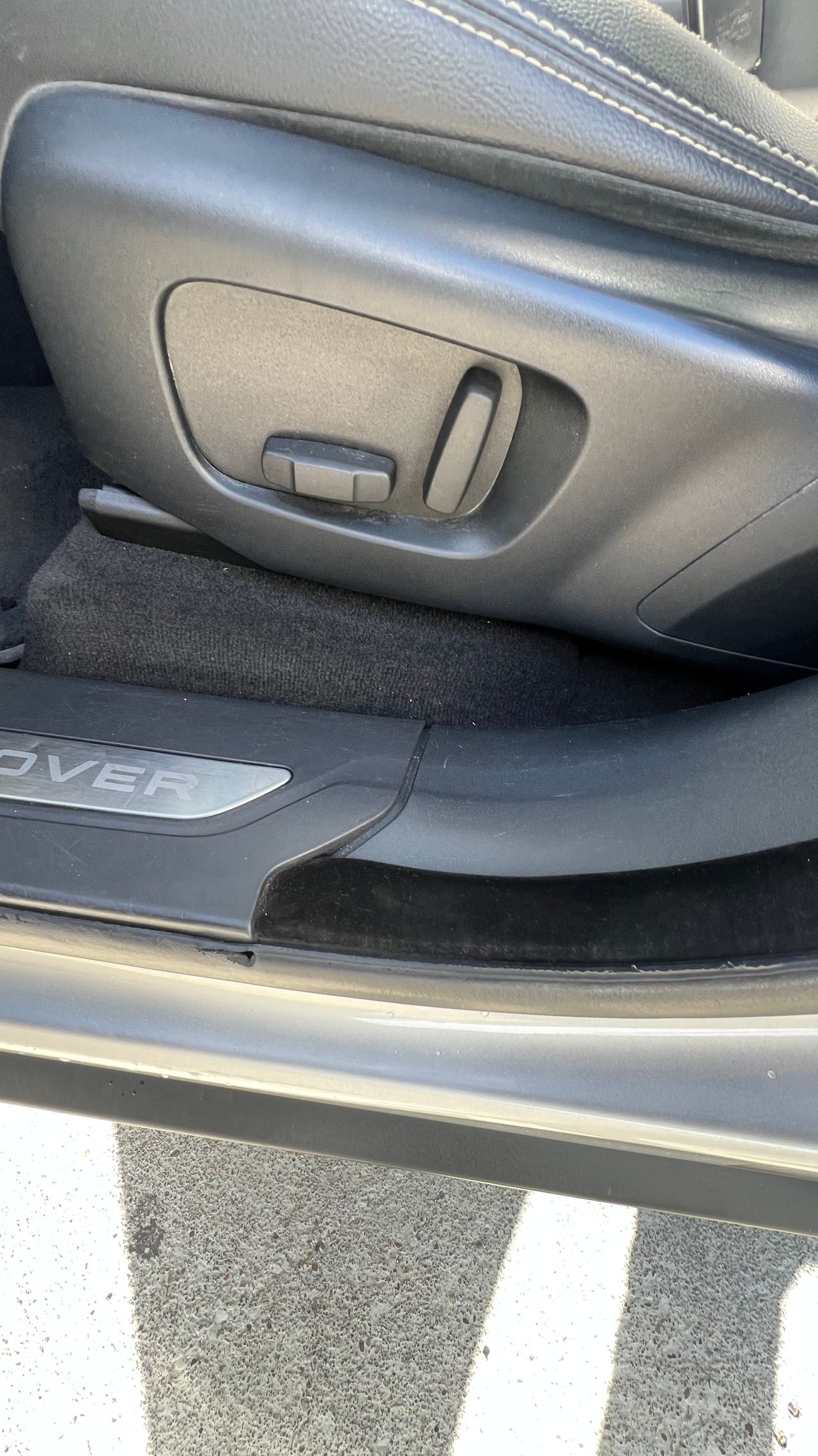 Foto Land-Rover Range Rover Velar 18