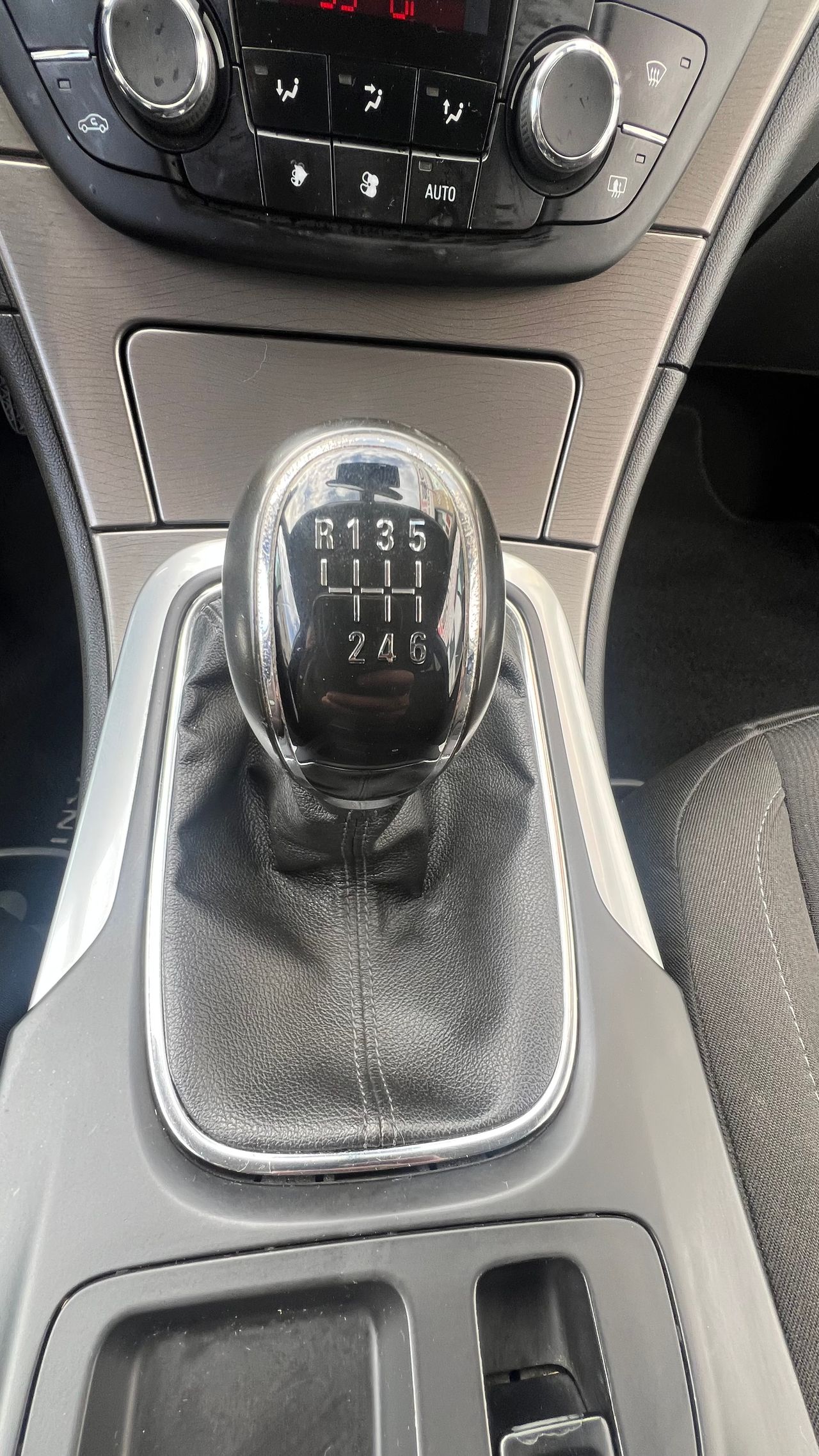 Foto Opel Insignia  13