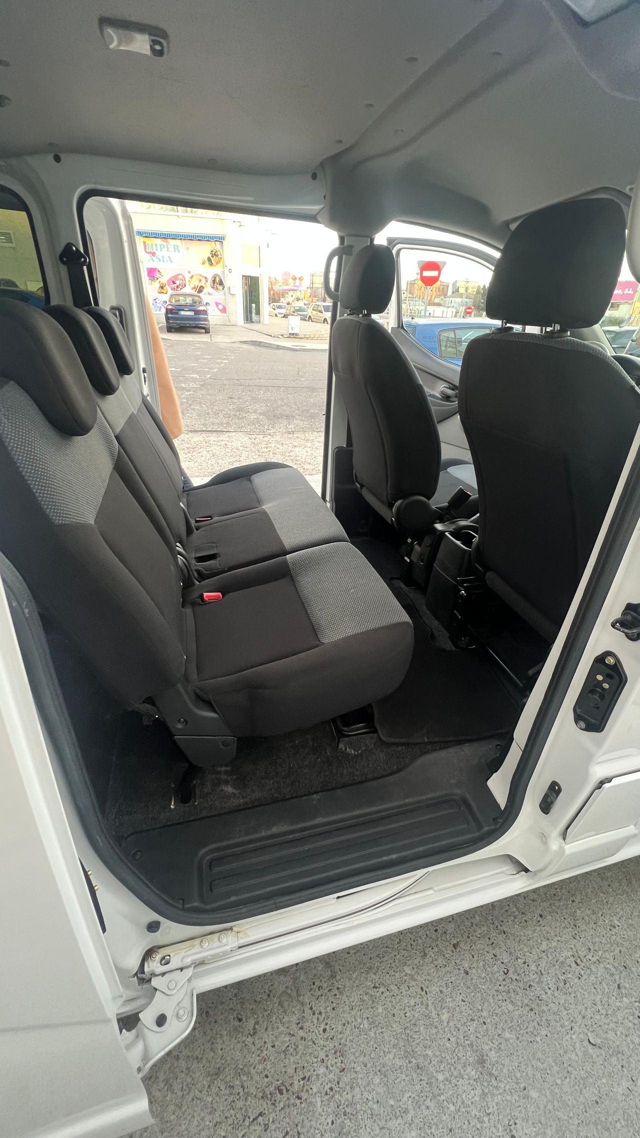 Foto Nissan NV200 8