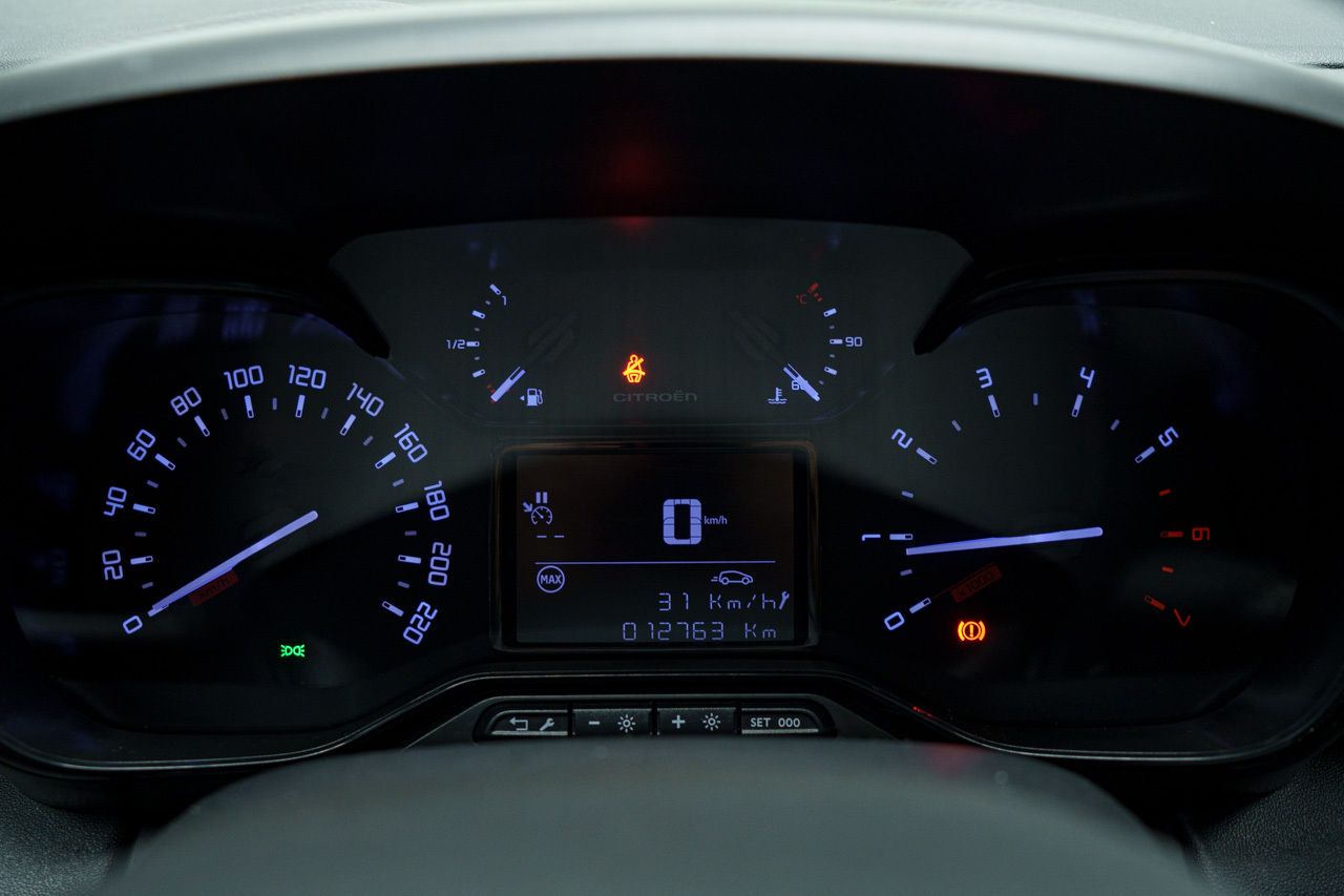 Foto Citroën C3 Aircross 24
