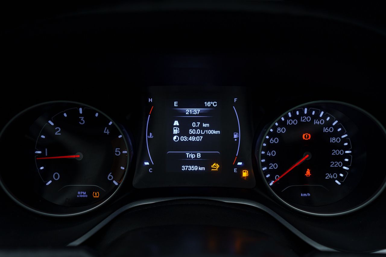 Foto Jeep Compass 25