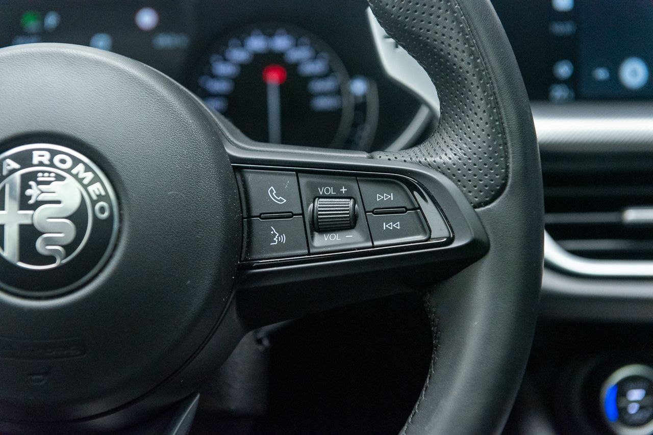 Foto Alfa Romeo Stelvio 20