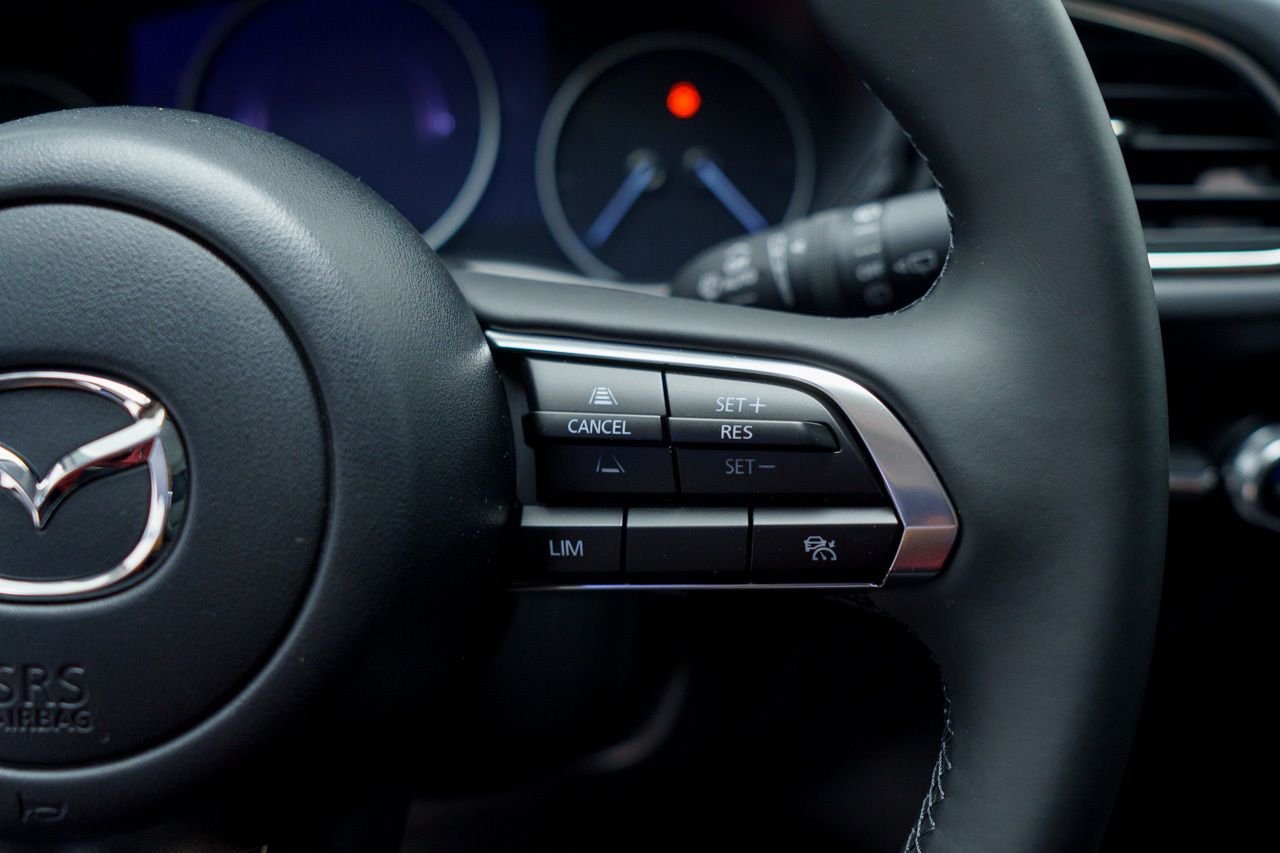 Foto Mazda CX-30 22