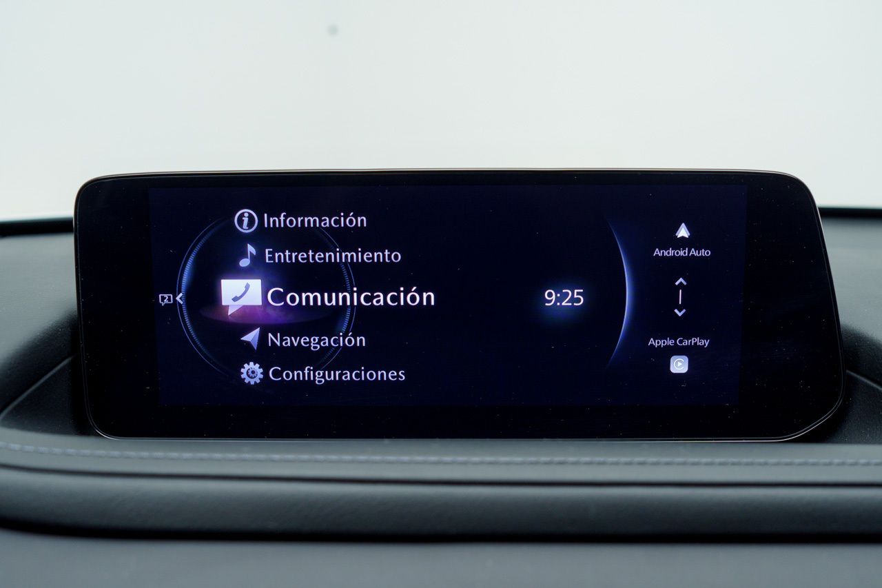 Foto Mazda CX-30 27