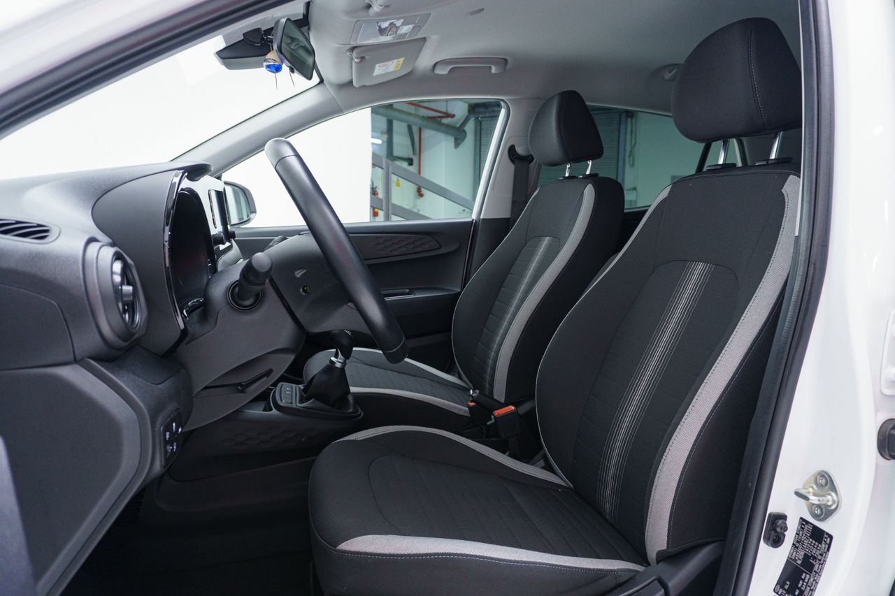 Foto Hyundai i10 15