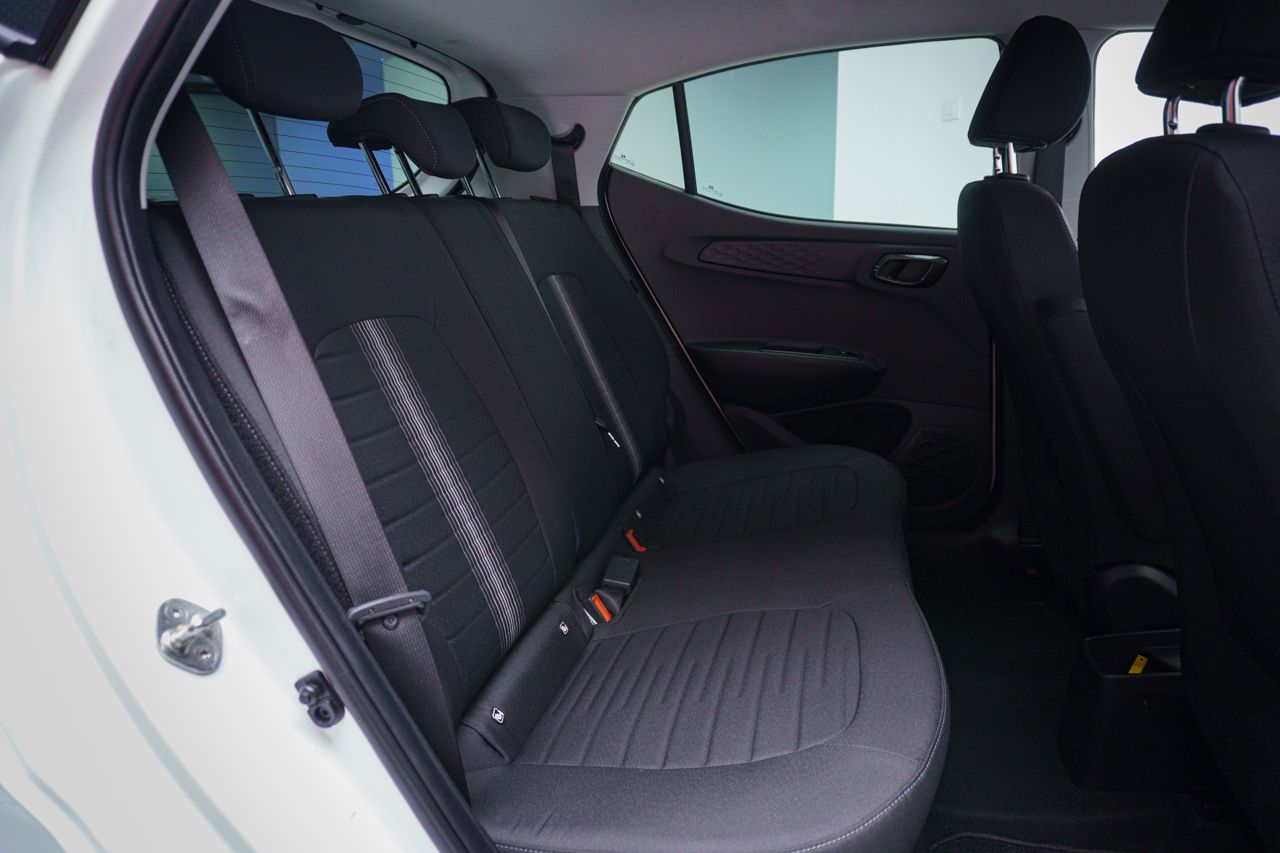 Foto Hyundai i10 17