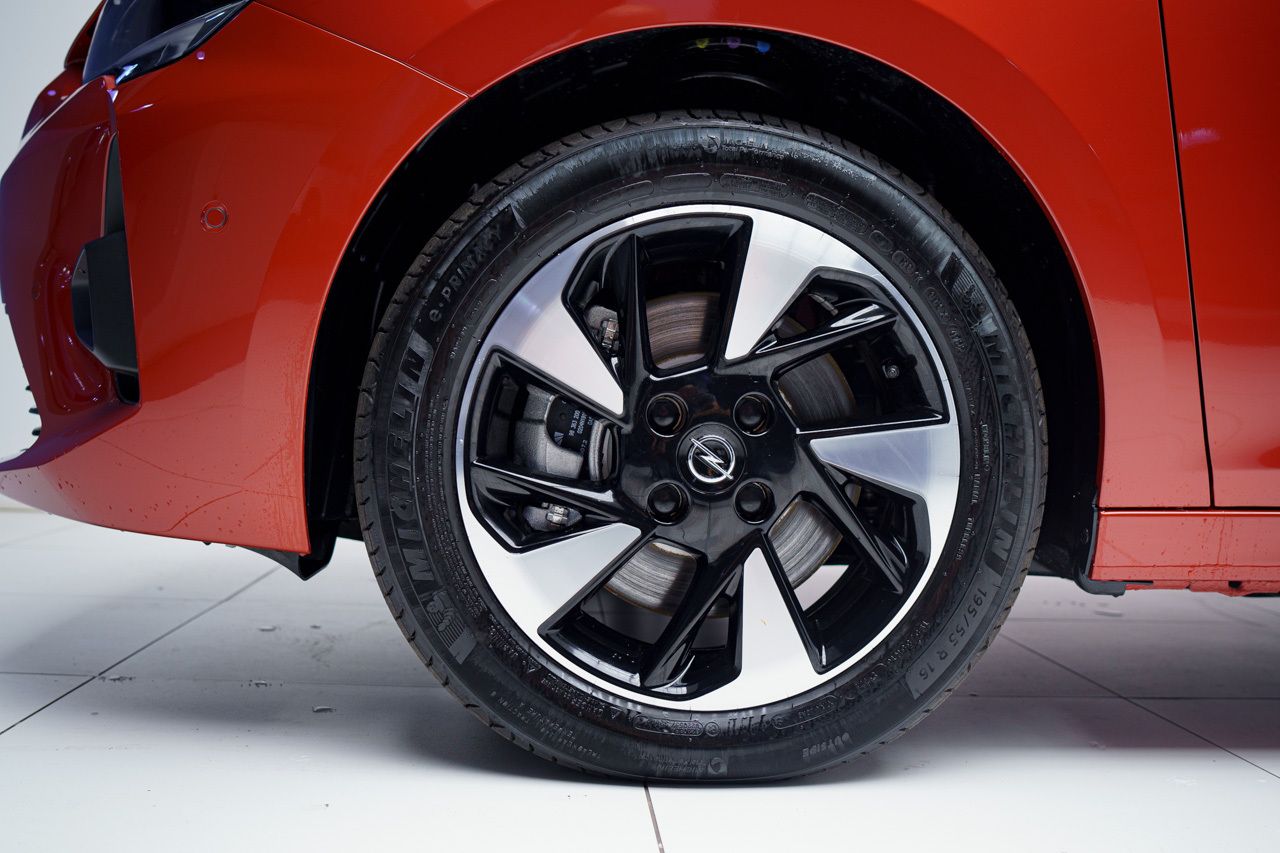 Foto Opel Corsa 15