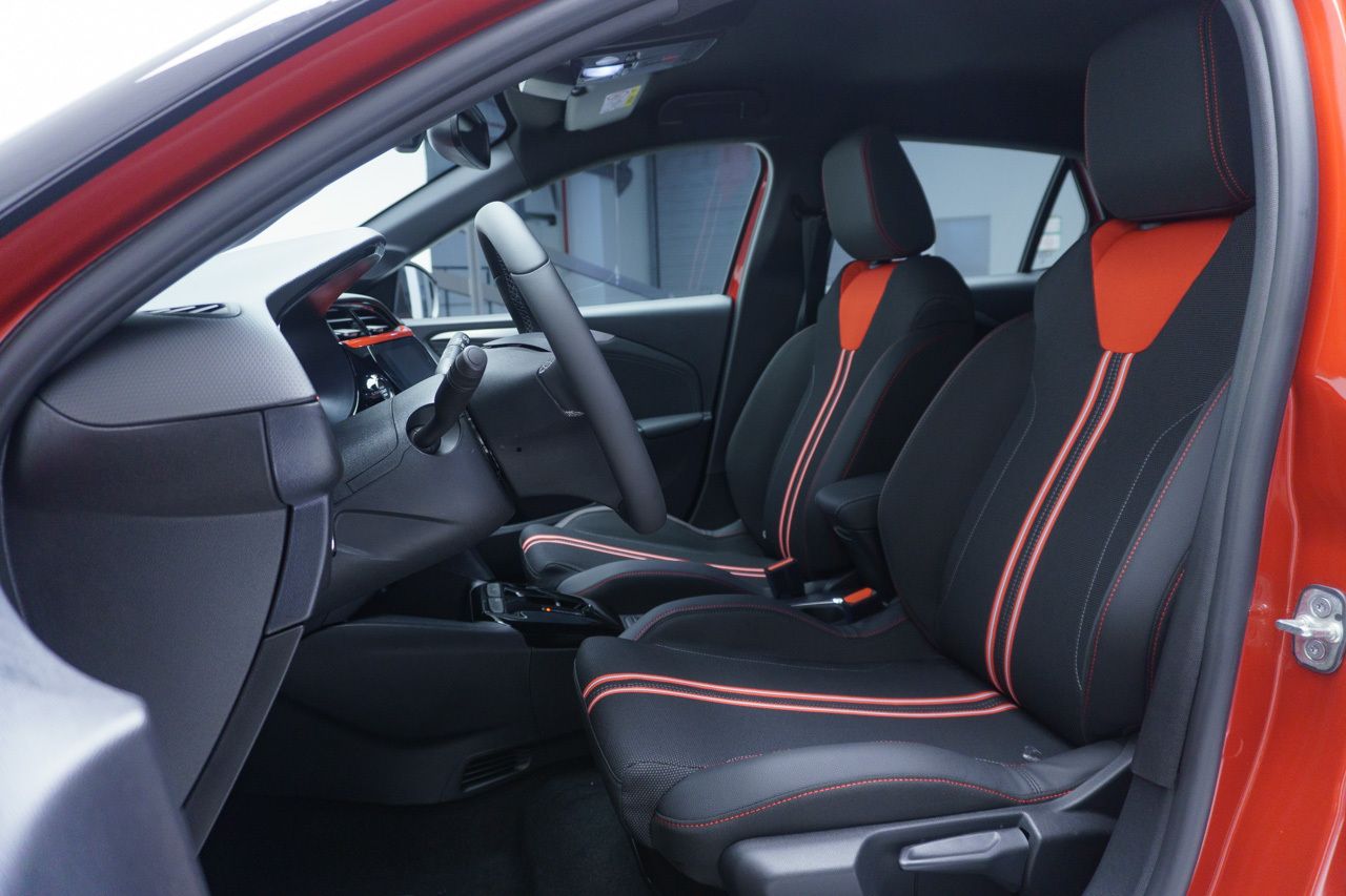 Foto Opel Corsa 16