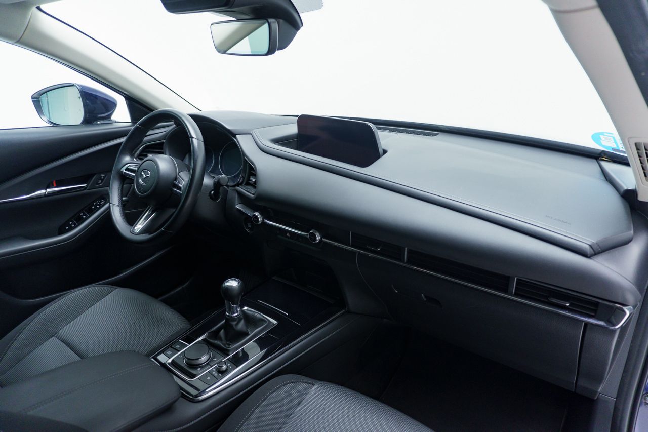 Foto Mazda CX-30 17