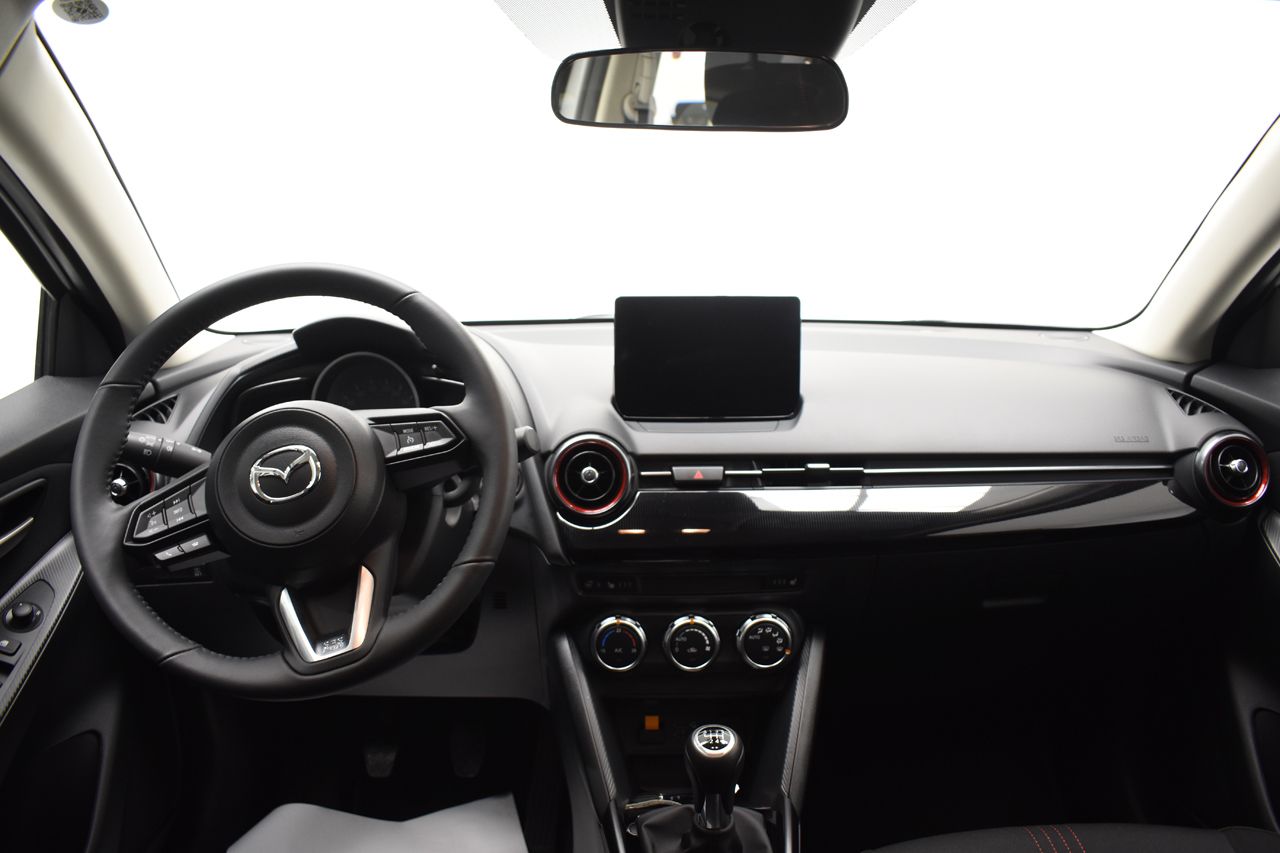 Foto Mazda Mazda2 6