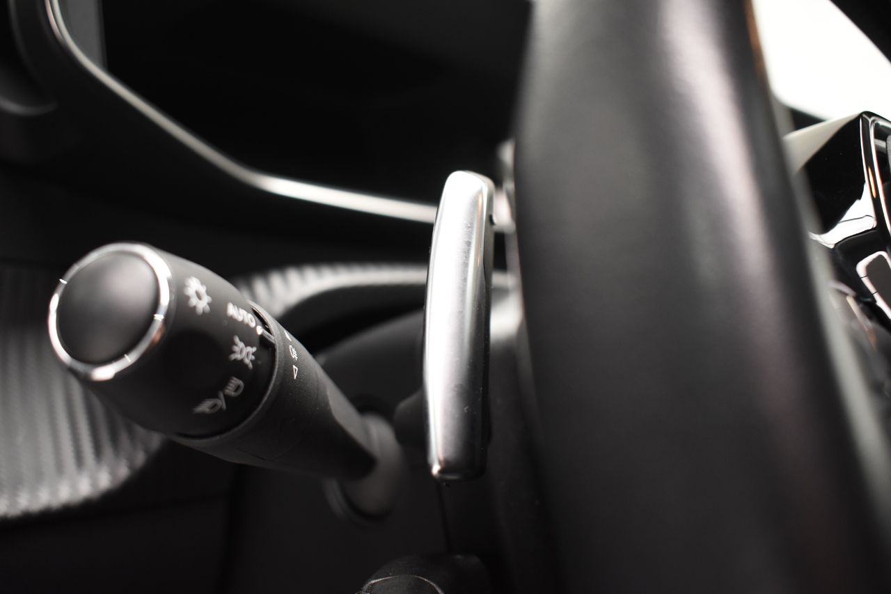Foto Peugeot 208 24