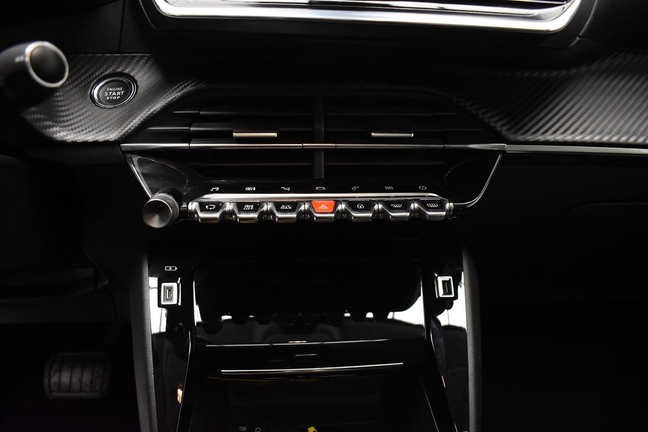 Foto Peugeot 208 28