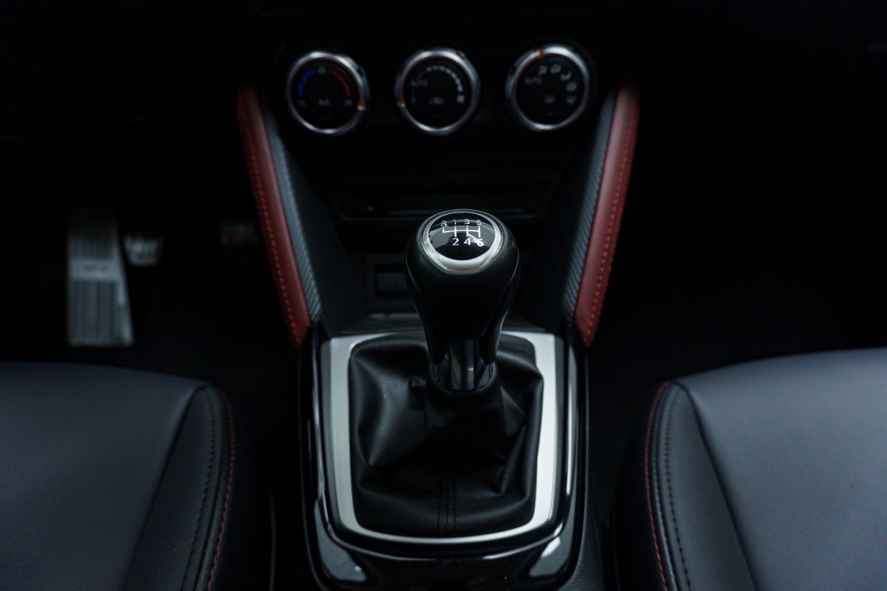 Foto Mazda CX-3 25