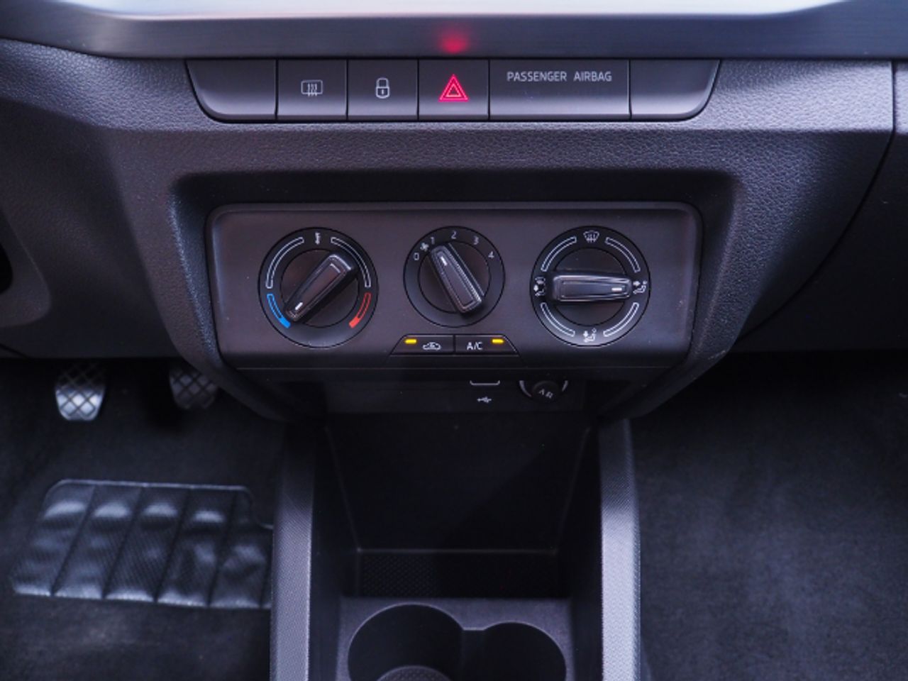 Foto Skoda Fabia 16