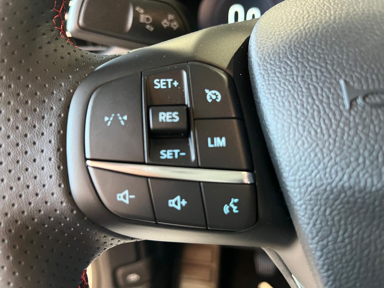 Foto Ford Kuga 13