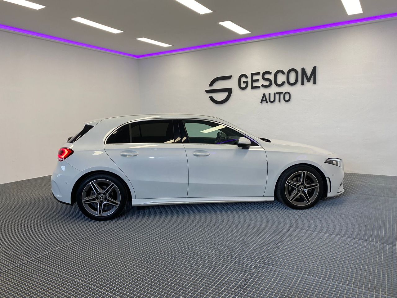 Foto Mercedes-Benz Clase A 18