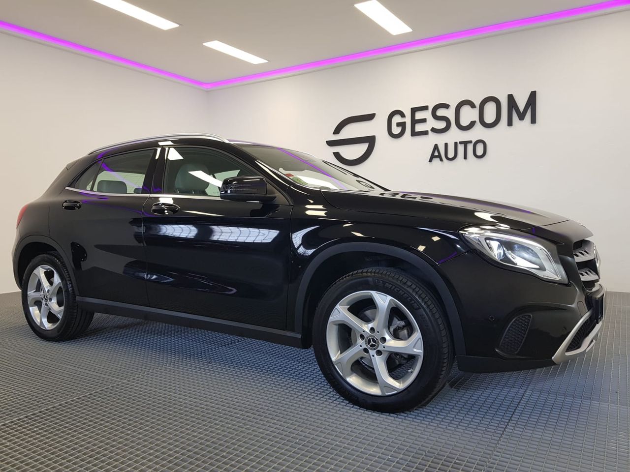 Foto Mercedes-Benz Clase GLA 6