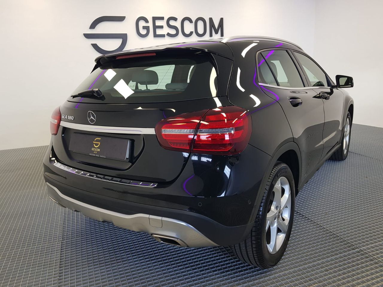 Foto Mercedes-Benz Clase GLA 24