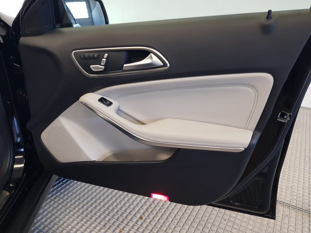 Foto Mercedes-Benz Clase GLA 51