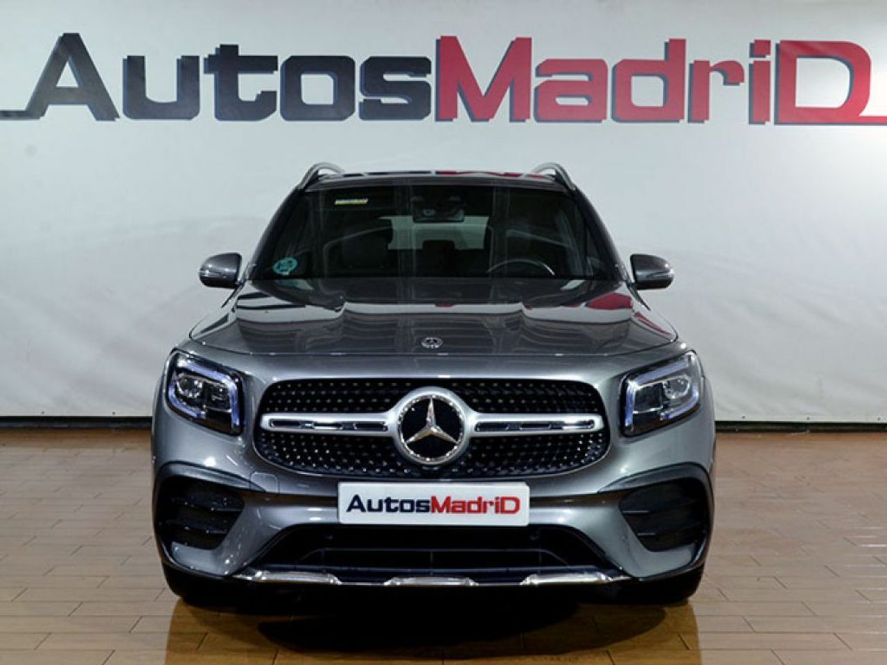 Foto Mercedes-Benz Clase GLB 2