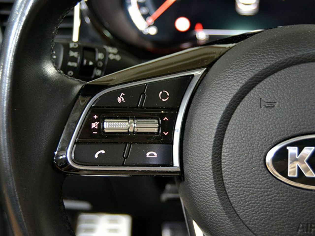 Foto Kia XCeed 21