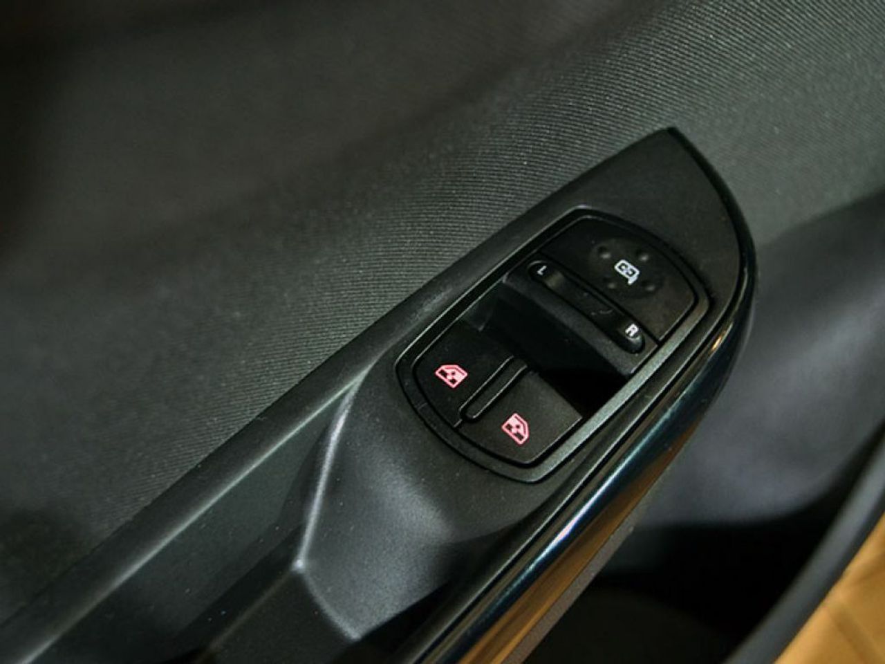 Foto Opel Corsa 16