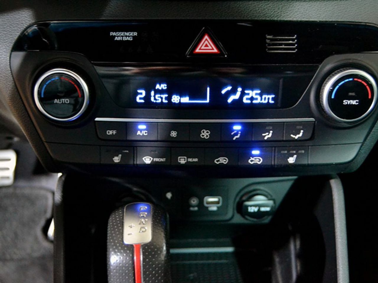 Foto Hyundai Tucson 24