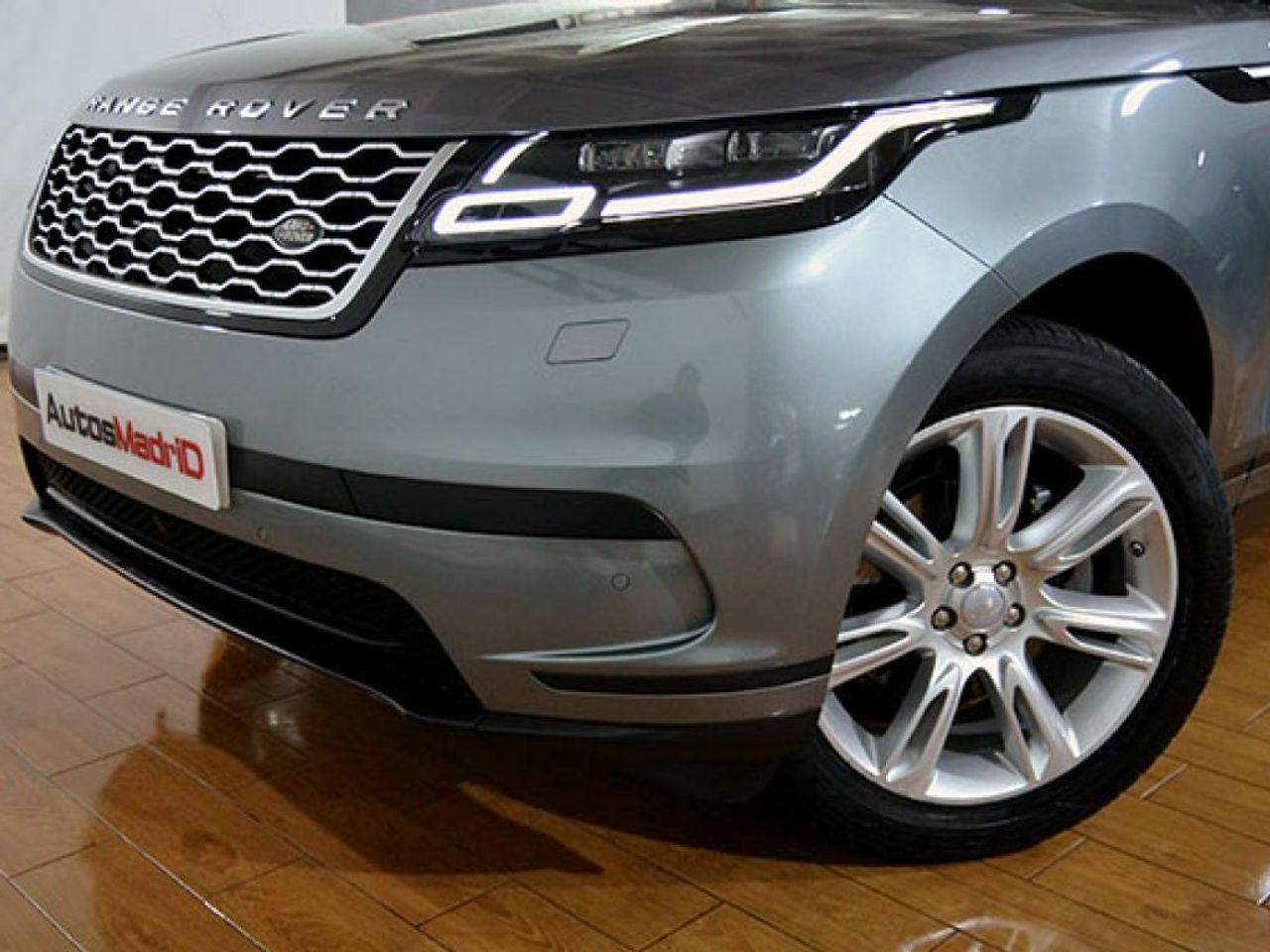 Foto Land-Rover Range Rover Velar 10