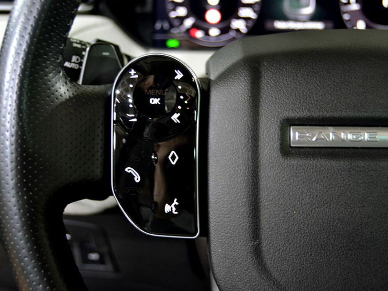 Foto Land-Rover Range Rover Velar 23
