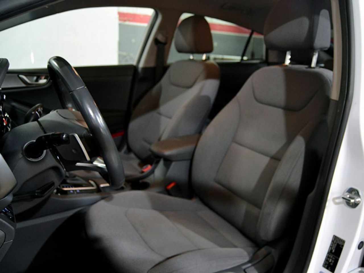 Foto Hyundai IONIQ 12