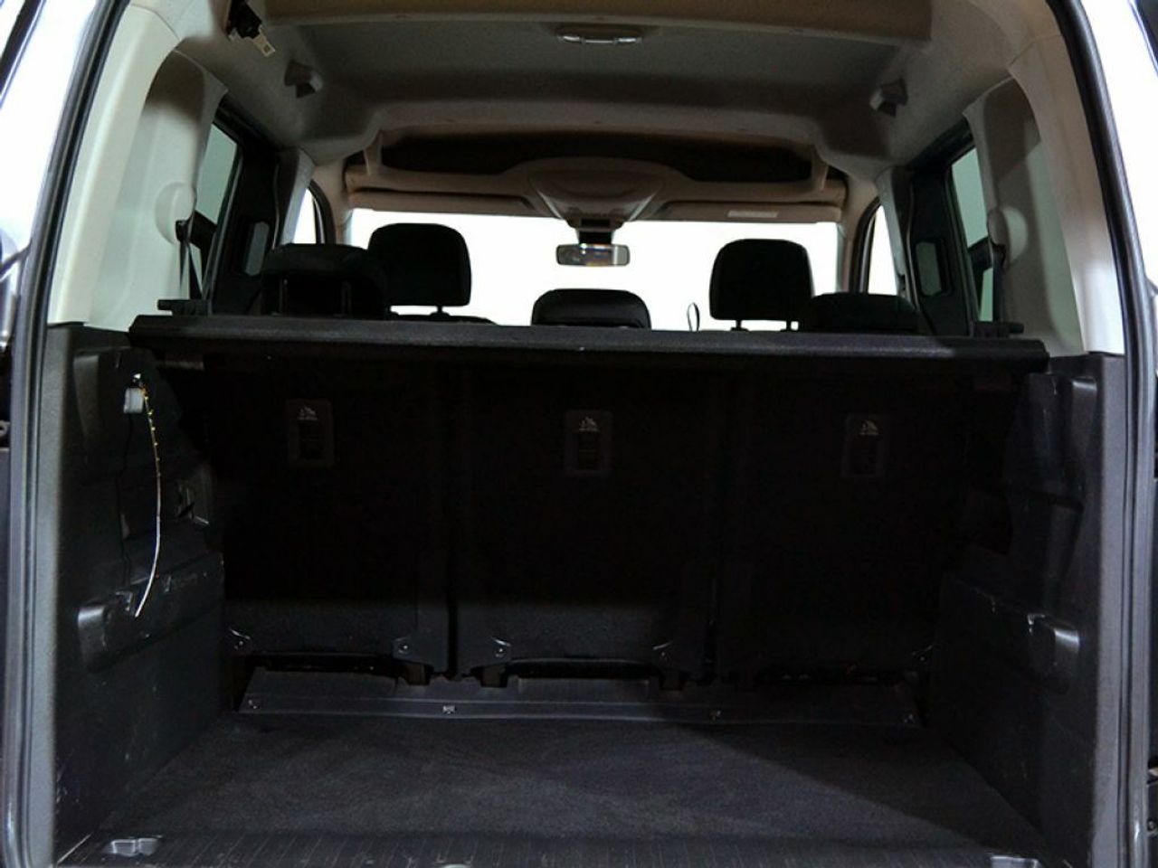 Foto Peugeot Rifter 7